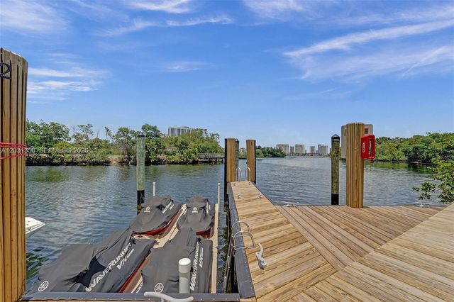 16385 Biscayne Blvd 3107, North Miami Beach, FL 33160