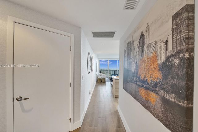 16385 Biscayne Blvd 3107, North Miami Beach, FL 33160