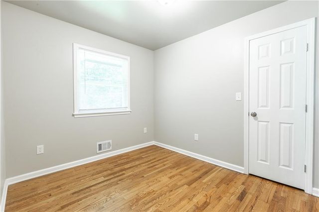 420 Belmont Street, Liberty, MO 64068