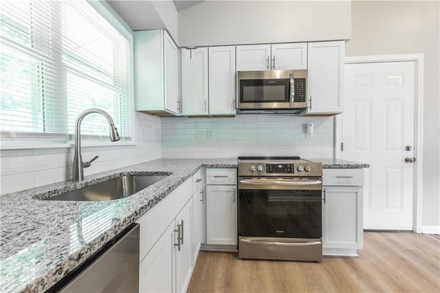 420 Belmont Street, Liberty, MO 64068