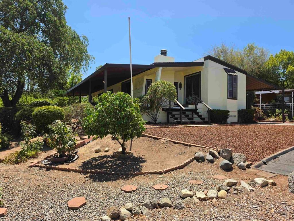 18218 Paradise Mountain Rd Spc 44 Lot 44, Valley Center, CA 92082 — photo 2