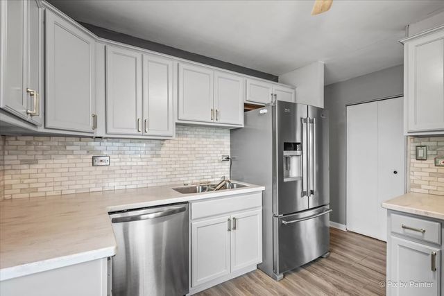 20558 S Graceland Lane, Frankfort, IL 60423