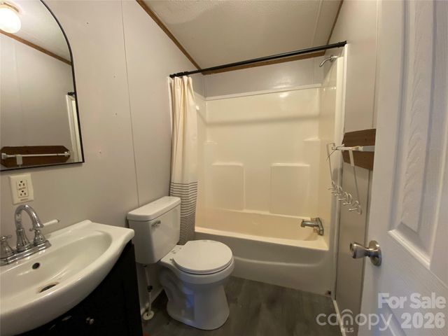 1956 Bison Trail, Maiden, NC 28650