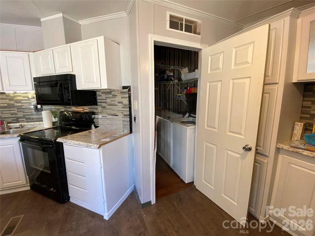 1956 Bison Trail, Maiden, NC 28650