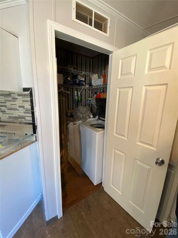 1956 Bison Trail, Maiden, NC 28650