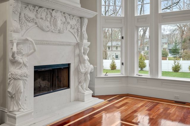 75 Woodfall Rd, Belmont, MA 02478