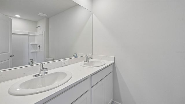 1142 BOURBON AVENUE, Parrish, FL 34219