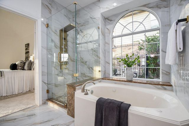 10103 Heron Meadows Drive, Houston, TX 77095