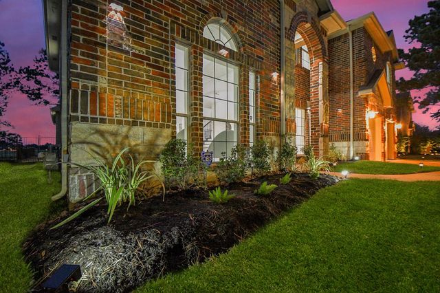 10103 Heron Meadows Drive, Houston, TX 77095