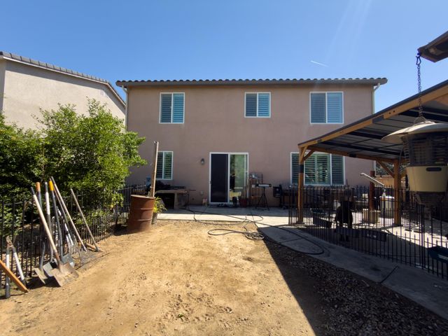 1157 S Dee Ann Avenue, Fresno, CA 93727