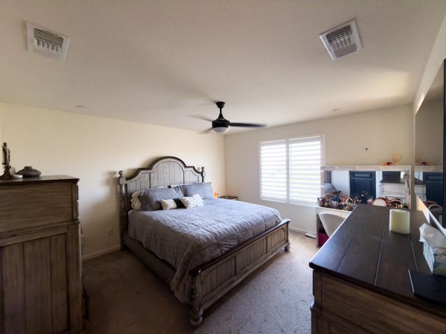 1157 S Dee Ann Avenue, Fresno, CA 93727