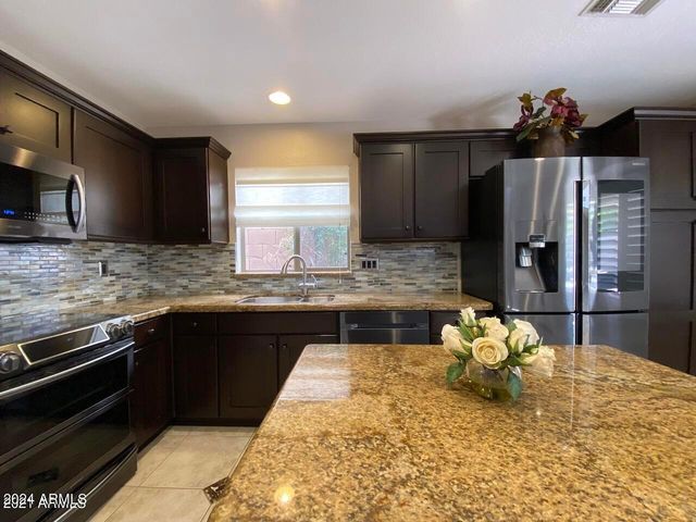 15931 N 102nd Place, Scottsdale, AZ 85255