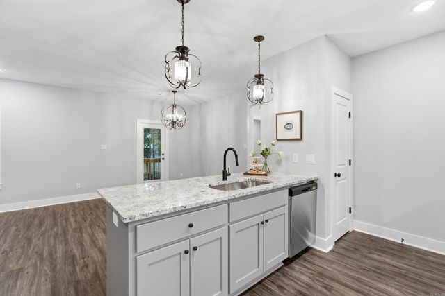 2444 Pleasant Willow Drive, Benton, AR 72015