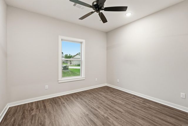 2444 Pleasant Willow Drive, Benton, AR 72015