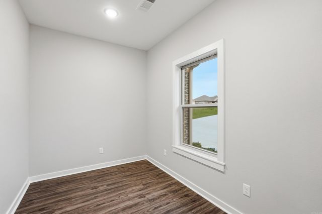 2444 Pleasant Willow Drive, Benton, AR 72015