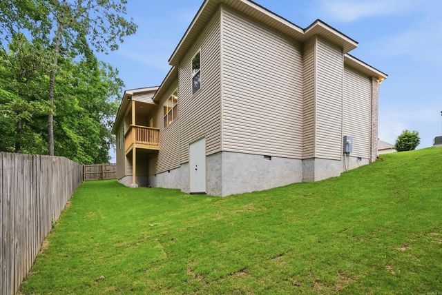 2444 Pleasant Willow Drive, Benton, AR 72015
