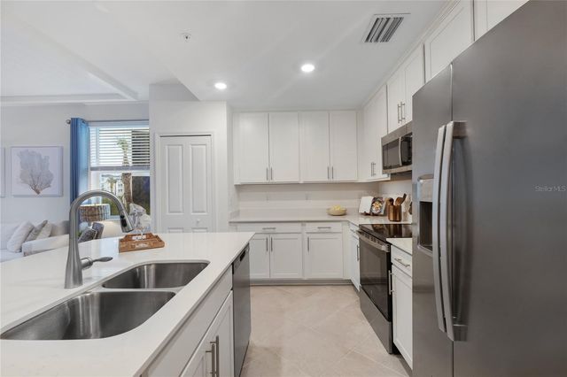 17630 OPAL SAND DRIVE 108, Venice, FL 34293