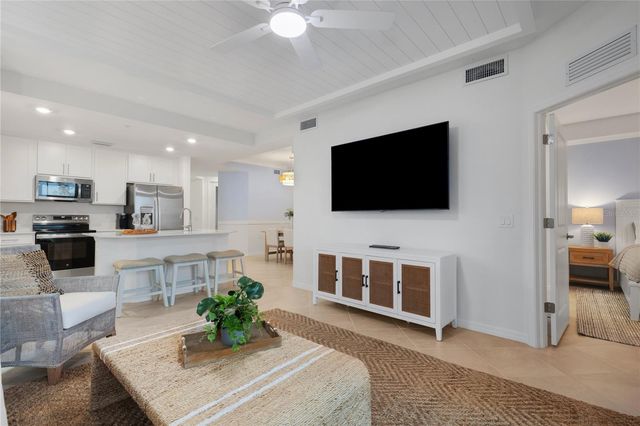 17630 OPAL SAND DRIVE 108, Venice, FL 34293