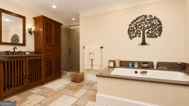 920 Buckingham Circle NW, Atlanta, GA 30327