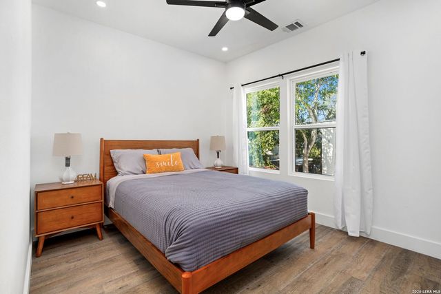 210 Piedmont, San Antonio, TX 78203