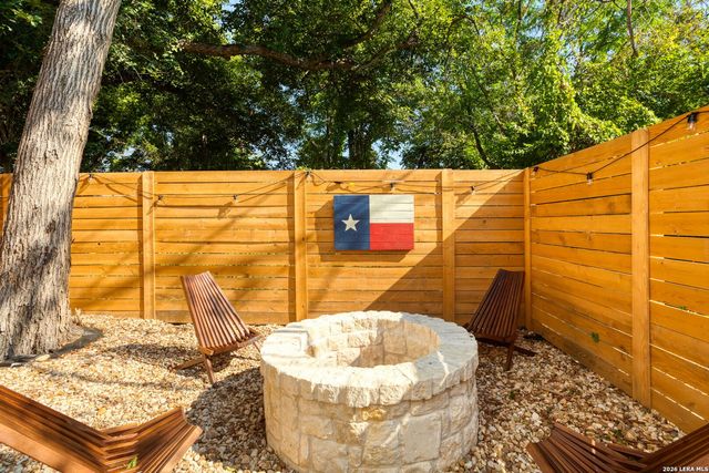 210 Piedmont, San Antonio, TX 78203