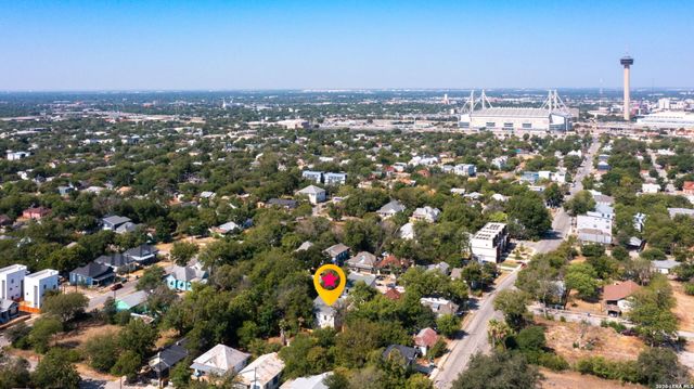 210 Piedmont, San Antonio, TX 78203