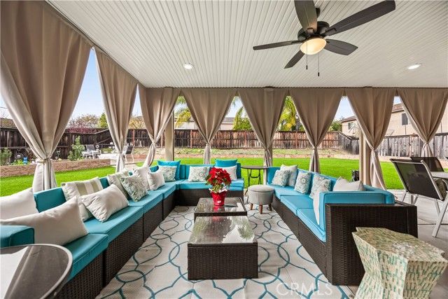 38275 Sevilla Avenue, Murrieta, CA 92563