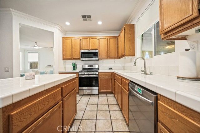 38275 Sevilla Avenue, Murrieta, CA 92563