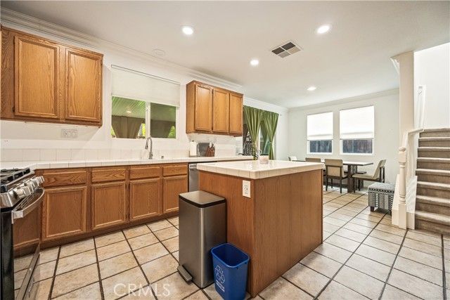 38275 Sevilla Avenue, Murrieta, CA 92563