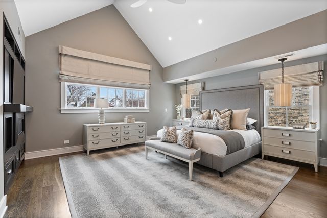 4427 N Hermitage Avenue, Chicago, IL 60640