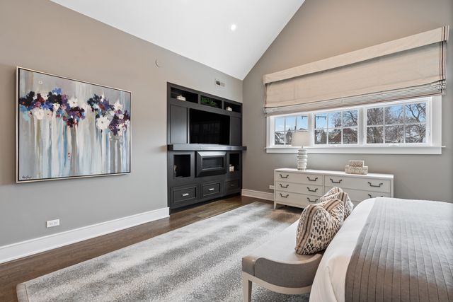 4427 N Hermitage Avenue, Chicago, IL 60640