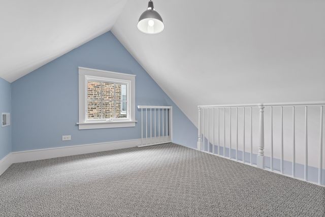 4427 N Hermitage Avenue, Chicago, IL 60640