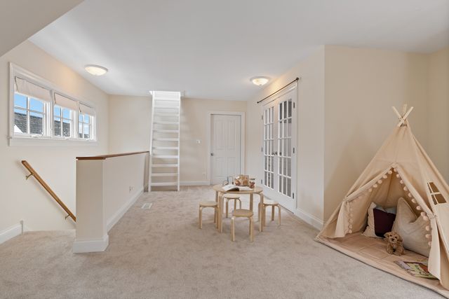 4427 N Hermitage Avenue, Chicago, IL 60640