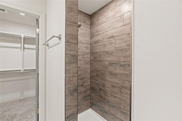 4632 Lincoln Landing, Harrah, OK 73045