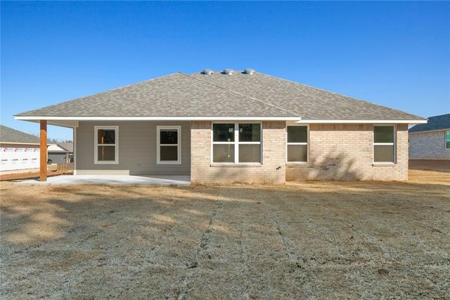 4632 Lincoln Landing, Harrah, OK 73045