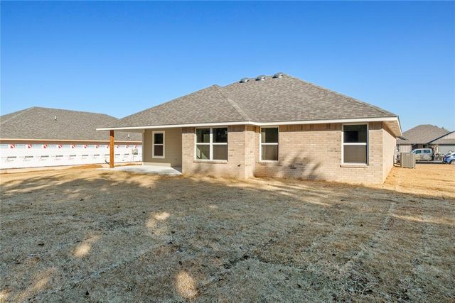 4632 Lincoln Landing, Harrah, OK 73045