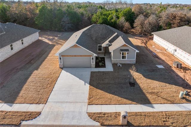 4632 Lincoln Landing, Harrah, OK 73045