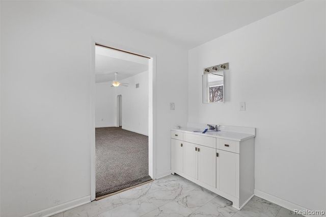 3515 Morton Road, Stockbridge, MI 49285