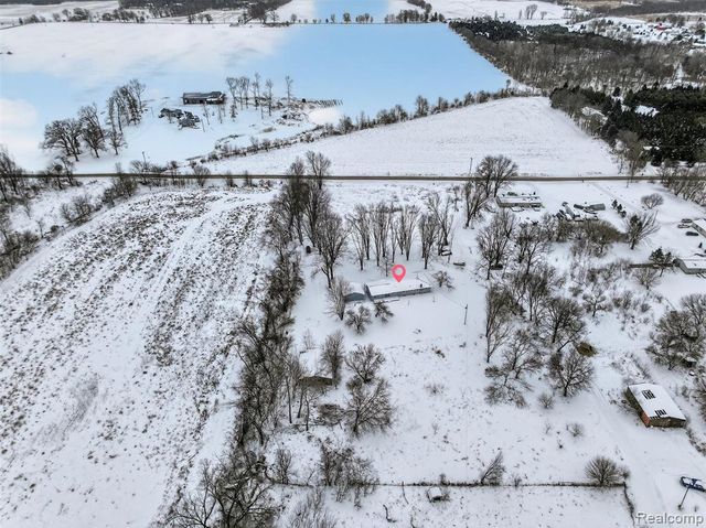 3515 Morton Road, Stockbridge, MI 49285
