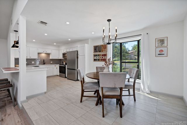 11526 Clifton Forge, San Antonio, TX 78230