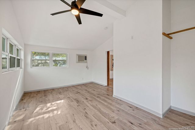 11526 Clifton Forge, San Antonio, TX 78230