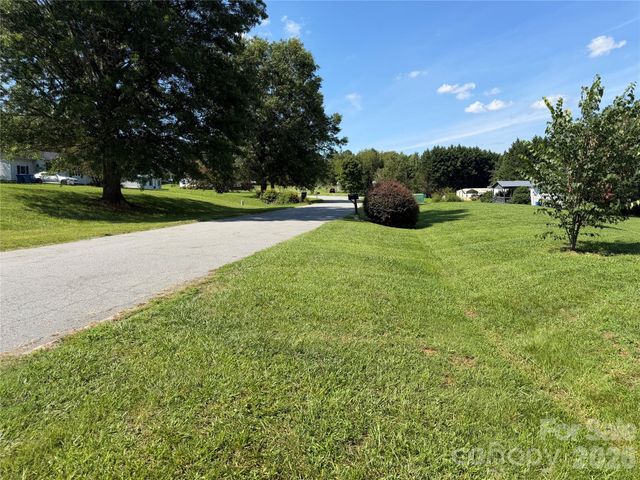 4158 High View Court, Claremont, NC 28610