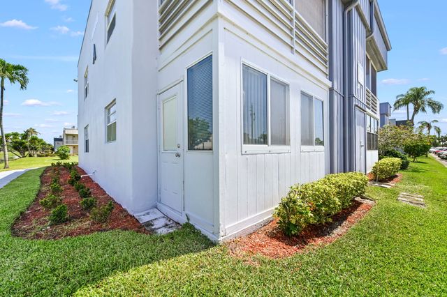 1 Burgundy A, Delray Beach, FL 33484