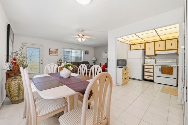 1 Burgundy A, Delray Beach, FL 33484