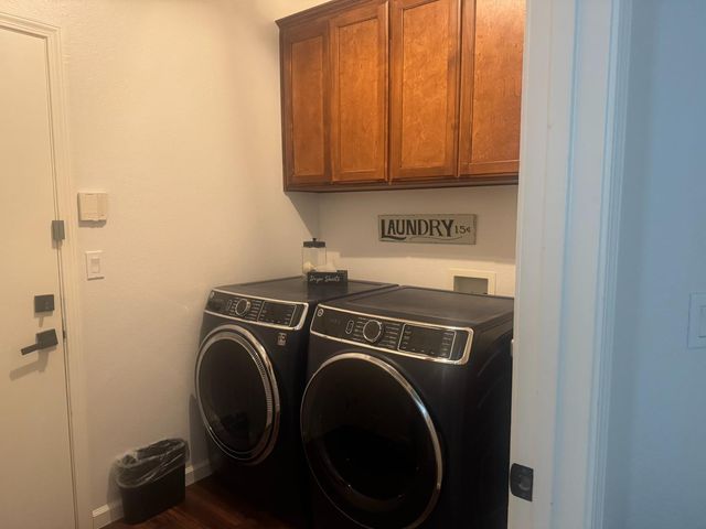 1613 N Dewitt Avenue, Clovis, CA 93619