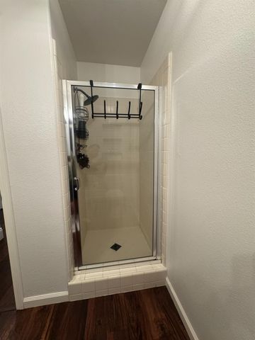 1613 N Dewitt Avenue, Clovis, CA 93619