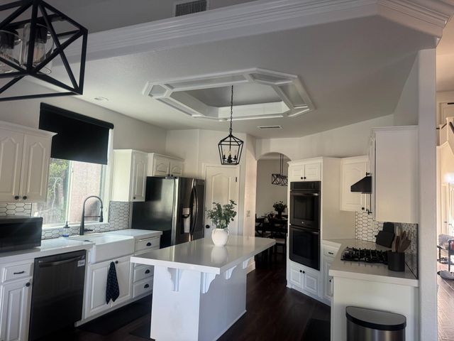 1613 N Dewitt Avenue, Clovis, CA 93619