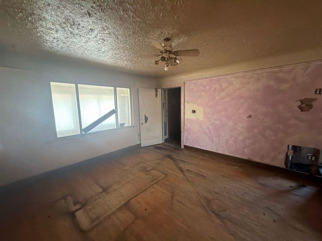 389 Genessee Street, River Rouge, MI 48218