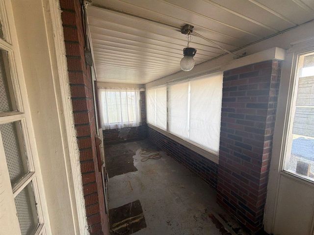 389 Genessee Street, River Rouge, MI 48218