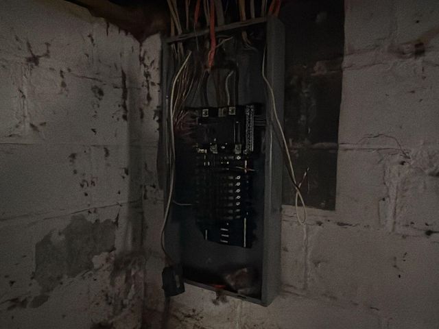 389 Genessee Street, River Rouge, MI 48218